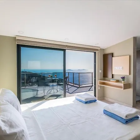 Vilă Sleeps 6 With Pool Air Con And Wifi Kalkan