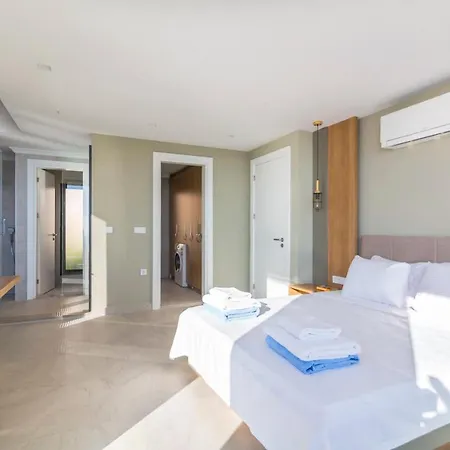 Sleeps 6 With Pool Air Con And Wifi Vilă *