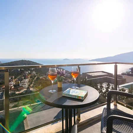 Sleeps 6 With Pool Air Con And Wifi * Kalkan